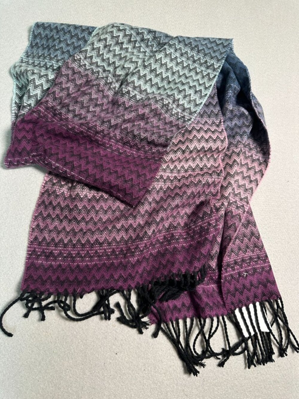 Softer Than Cashmere? Soft Zigzag Acrylic Scarf Black Fringe Ombre Purple & Gray